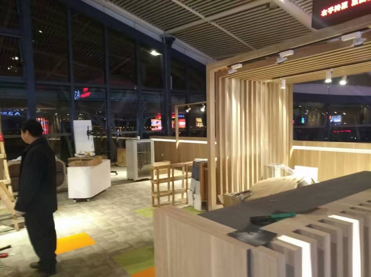 武汉高铁同程旅游VIP店装修工程施工实景图